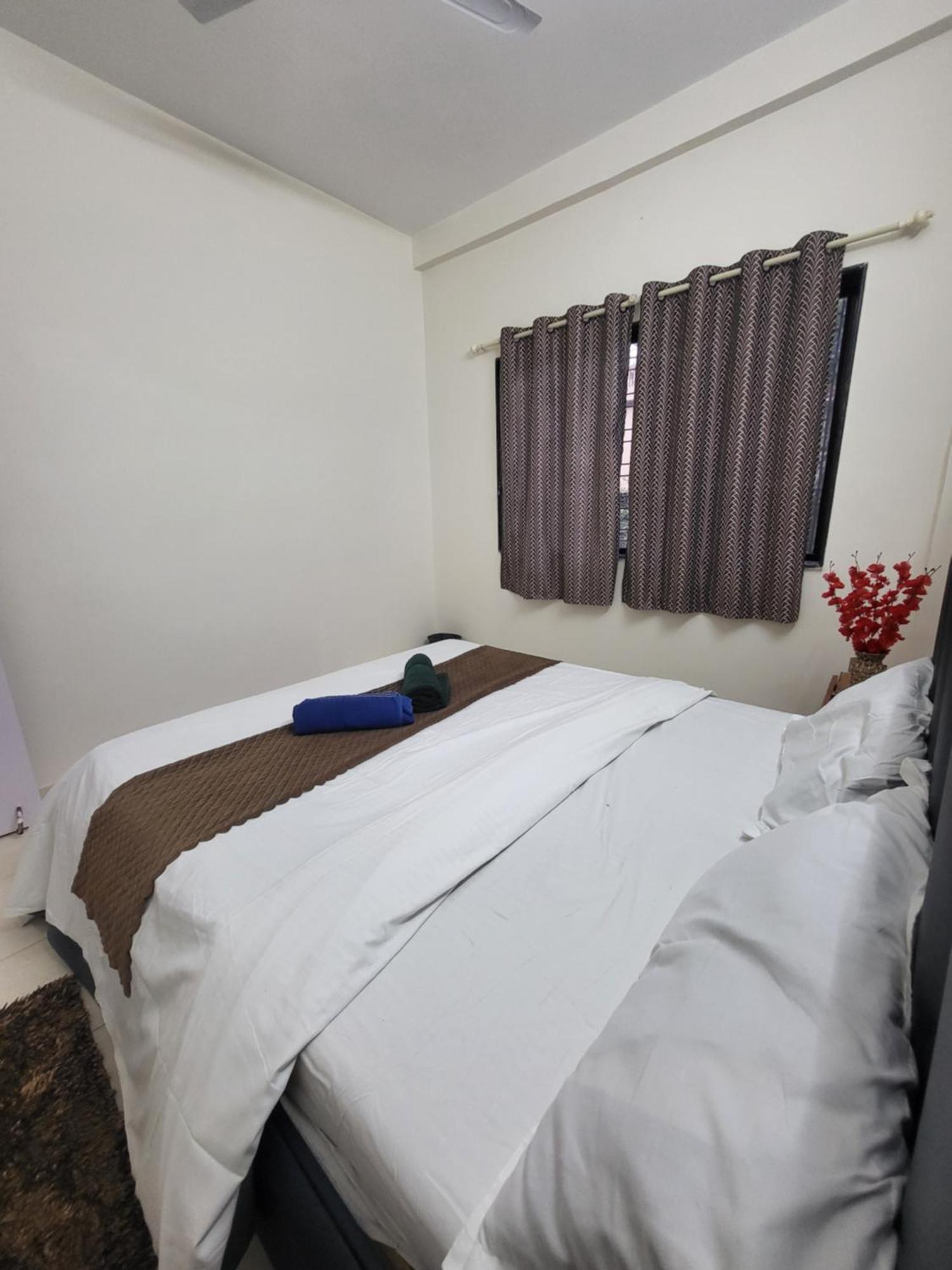 The Perfect Stays Para Disco Big Pool Cricket Turf Villa Lonavala Bagian luar foto